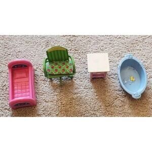 Dollhouse Furniture 4 Piece Bed Desk Chair Pet Bath Tub Nightstand Loving Family